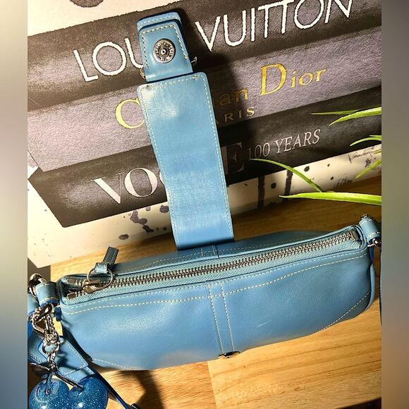 COACH 🩵Rare & HTF Vintage Hampton Demi Crossbody Bag Glacier Blue 🩵👜 - Picture 9 of 11